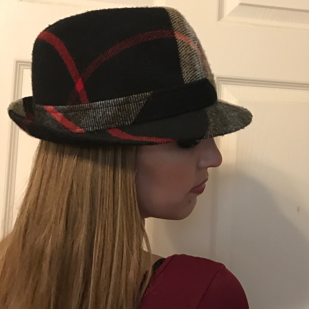 Burberry Fedora Hat Nova Check Plaid Wool Cashmere Mens M or Women M/L NWT - Picture 3 of 6